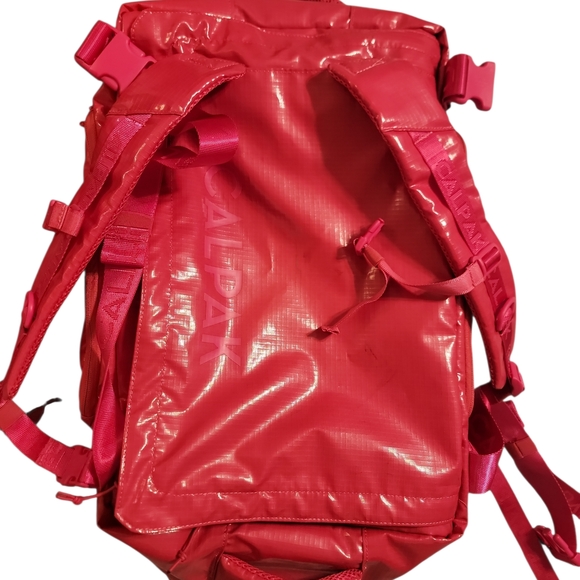 Calpak Glossy Hot Pink Travel Duffel - Picture 7 of 8